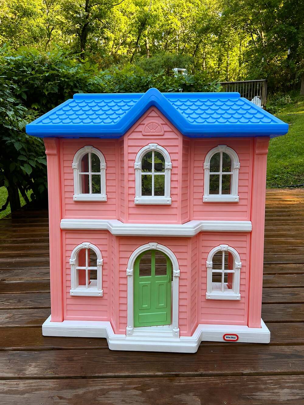 Little Tikes Pink and Blue Plastic Dollhouse